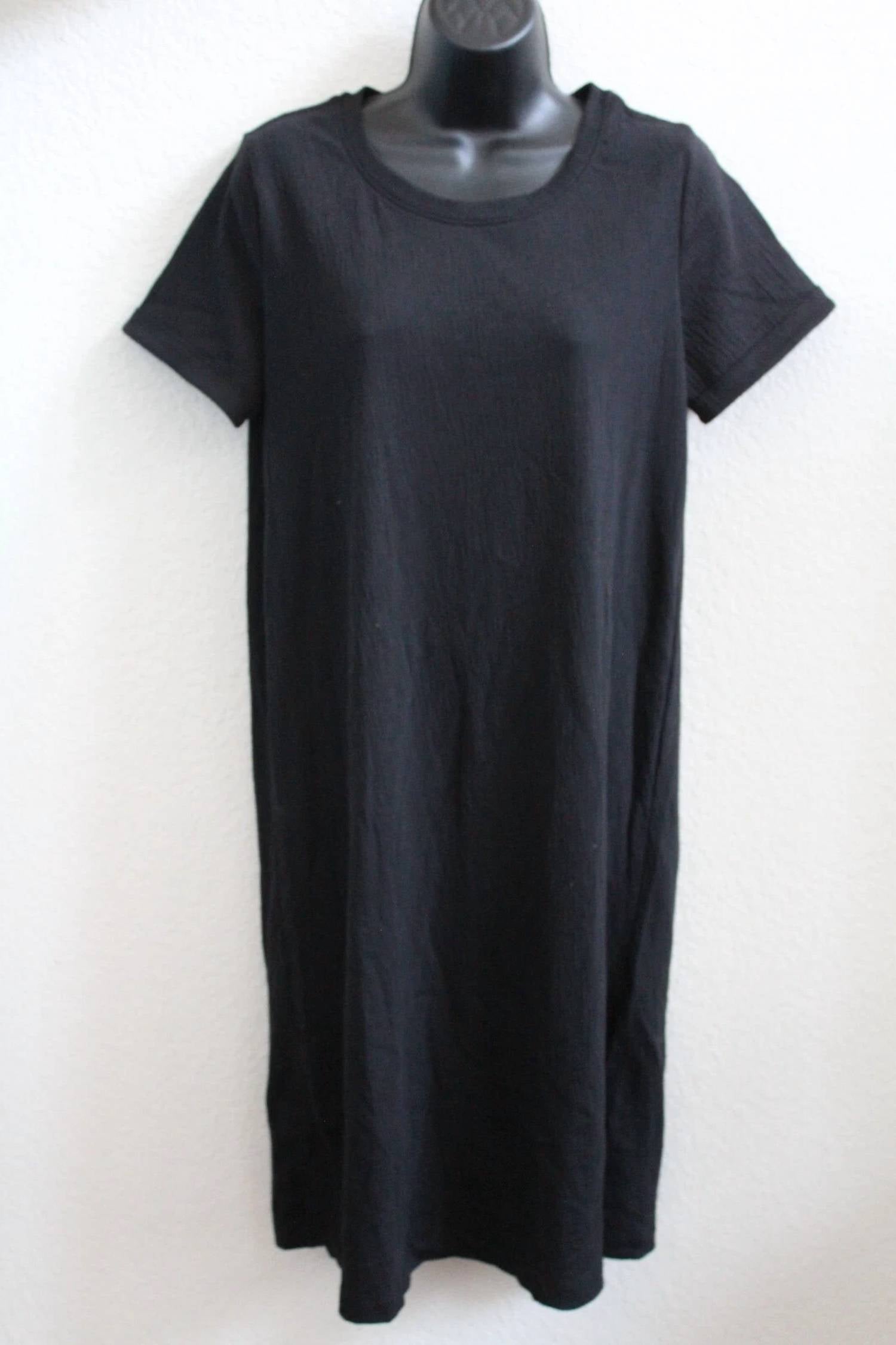 Jessica Simpson Women's Crinkle Short Sleeve Dress - Plus in black - women's dress