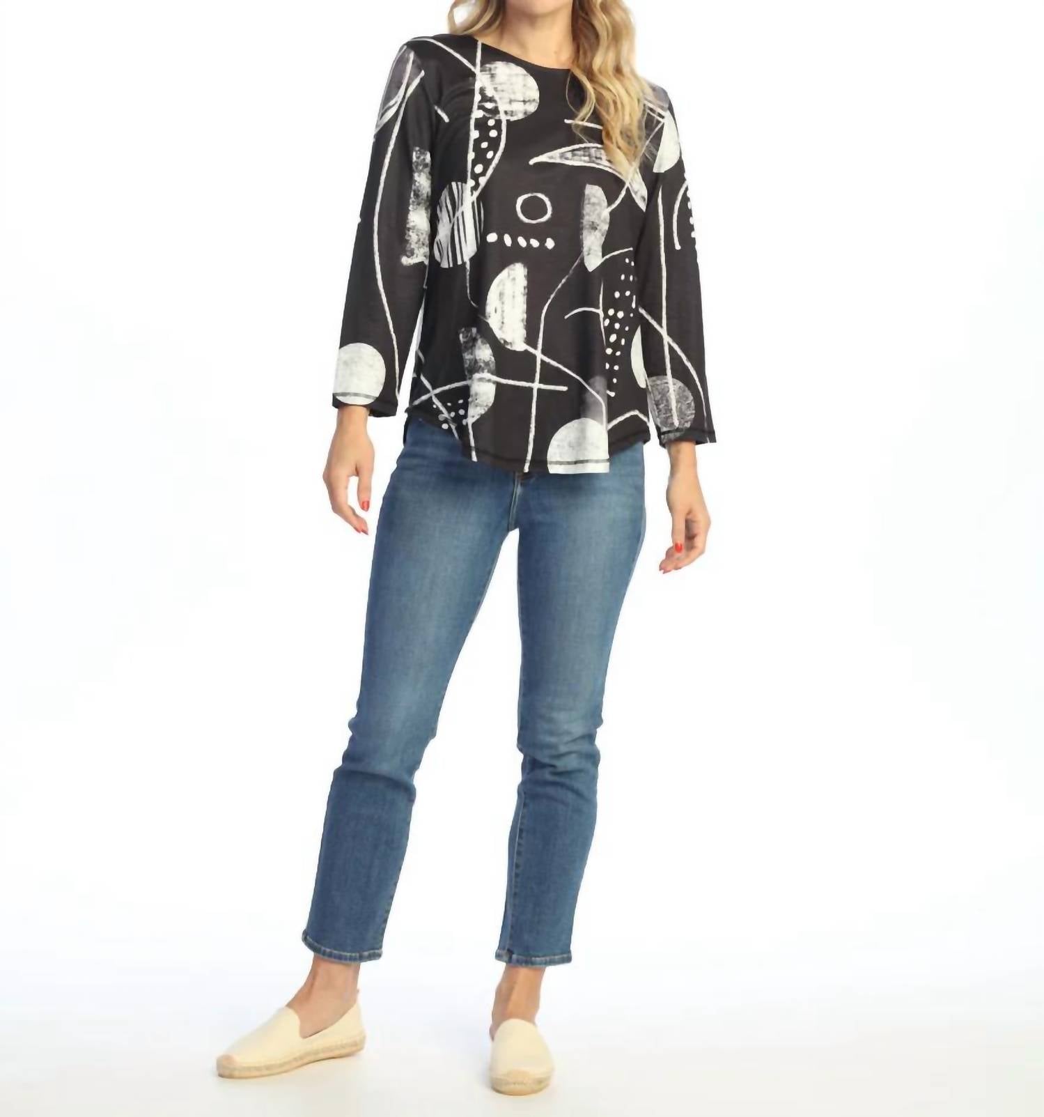 Jess & Jane - Round Neck Top