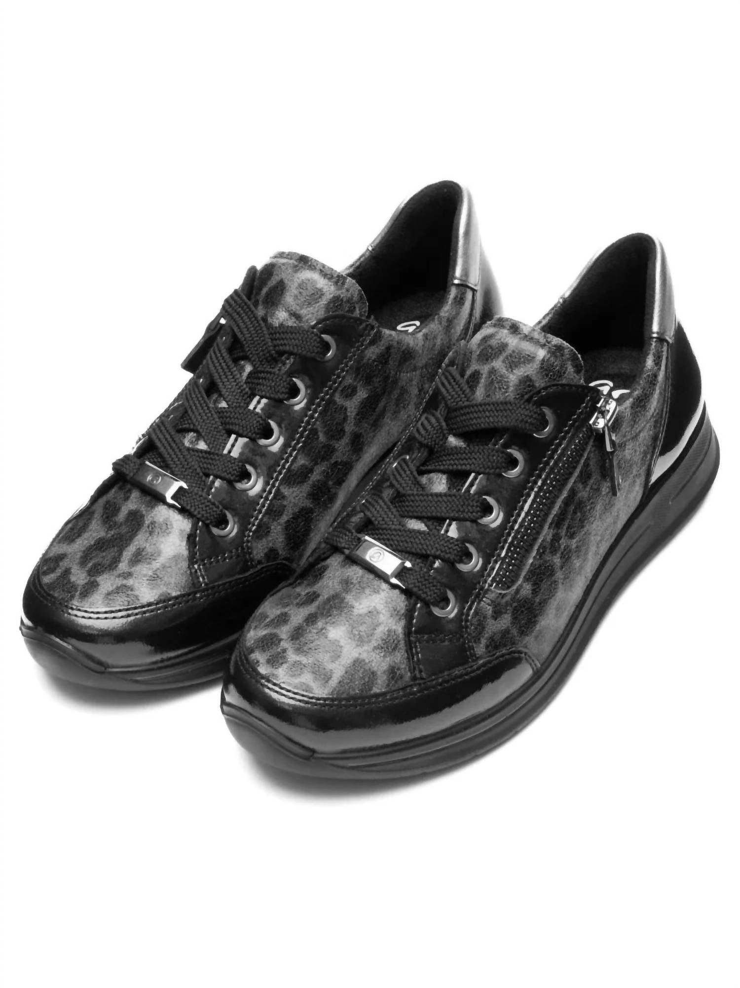 Ara - Women's Oleanna Zip Sneaker