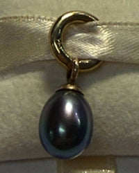 Story Jewellery - Women's Pearl Drop Charm