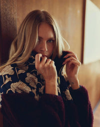 Trovata - Casey Long Sleeve Pullover
