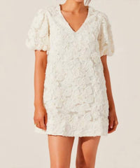 Astr - Lakelyn Dress