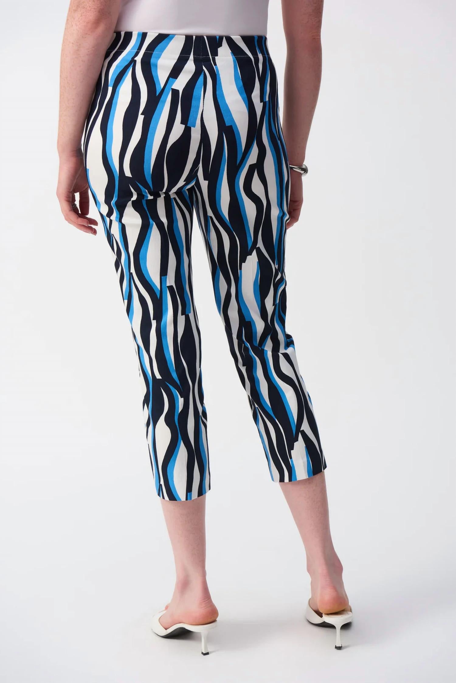 Joseph Ribkoff - Geometric Print Cropped Pants