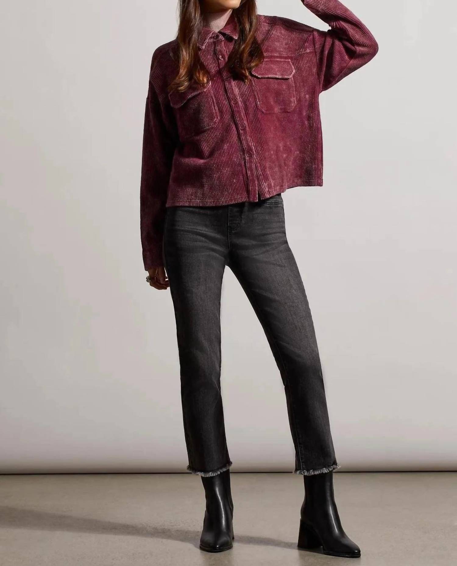 Tribal - RELAXED FIT CROP SHACKET - Plus