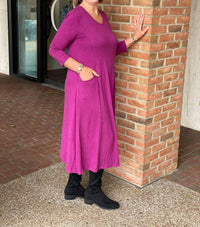 Kozan - Amanda V Neck Midi Dress