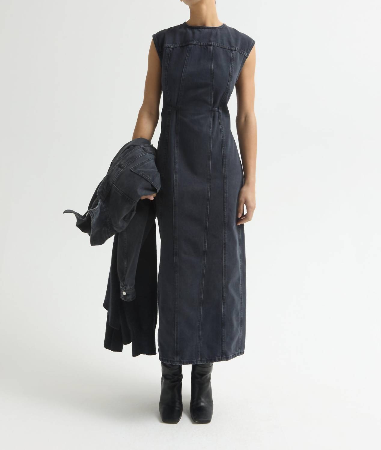 Dala - Open Back Dress