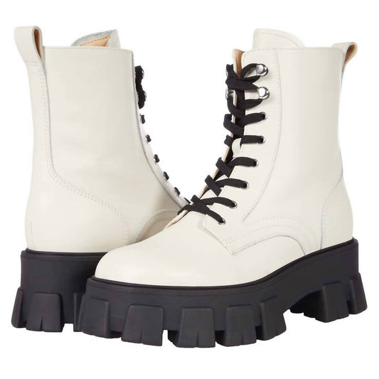WOMEN'S HAPPY LACE UP BOOTS