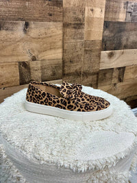Corkys Footwear - Women's Why Knot Slip On Bow Sneaker