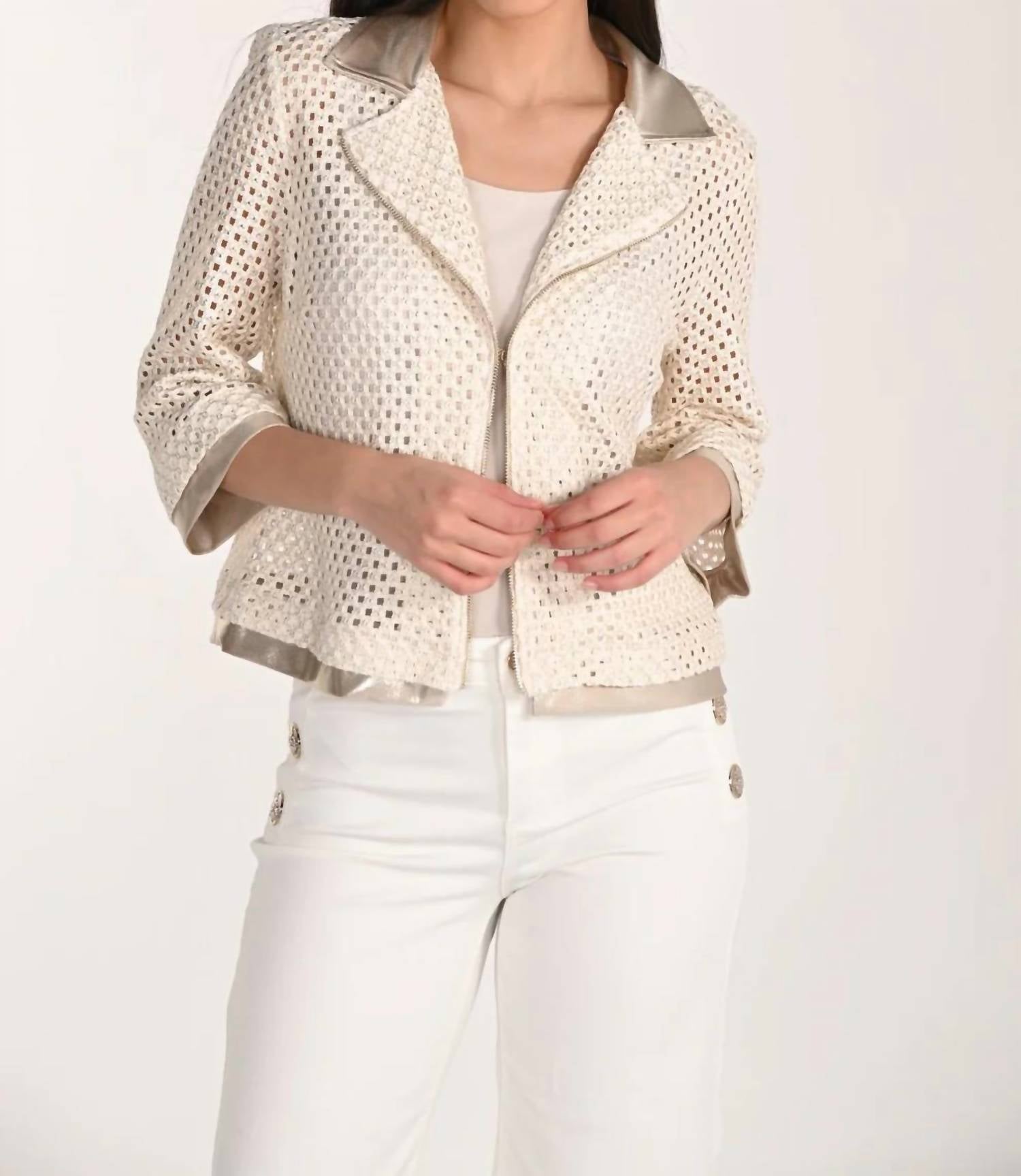 Frank Lyman - Collar Casual Hip Jacket