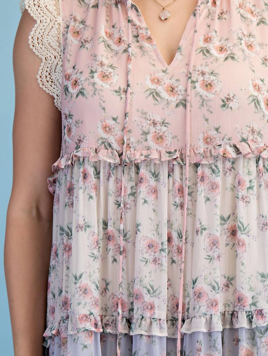 Gigio - Vintage Floral Ruffled Tiered Midi Dress