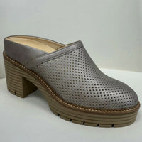 Softwaves - Women's Mansi Heeled Mule Clogs