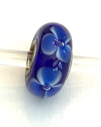 Trollbeads Women's Universal Charm Bead in unique navy white blue flowers bead - women's item