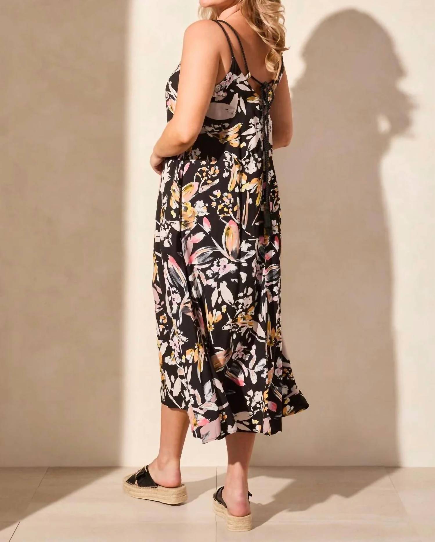 Tribal - Adjustable Straps Maxi Dress