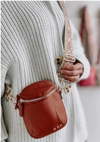 Pretty Simple - Ellie Boho Tapestry Strap Crossbody Bag