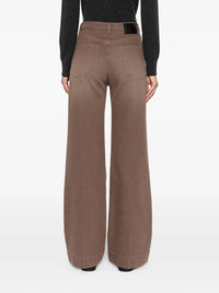 R13 - Charlotte Jean
