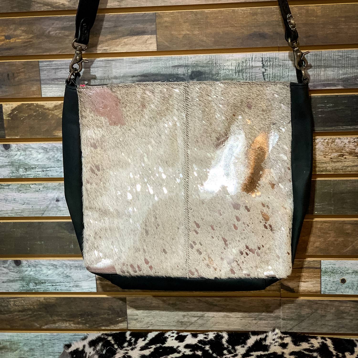 Ariat - Women's Alice Crossbody Bag