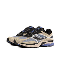 SAUCONY Men's Progrid Omni 9 Sneakers in blue fade - men's sneaker - detail view