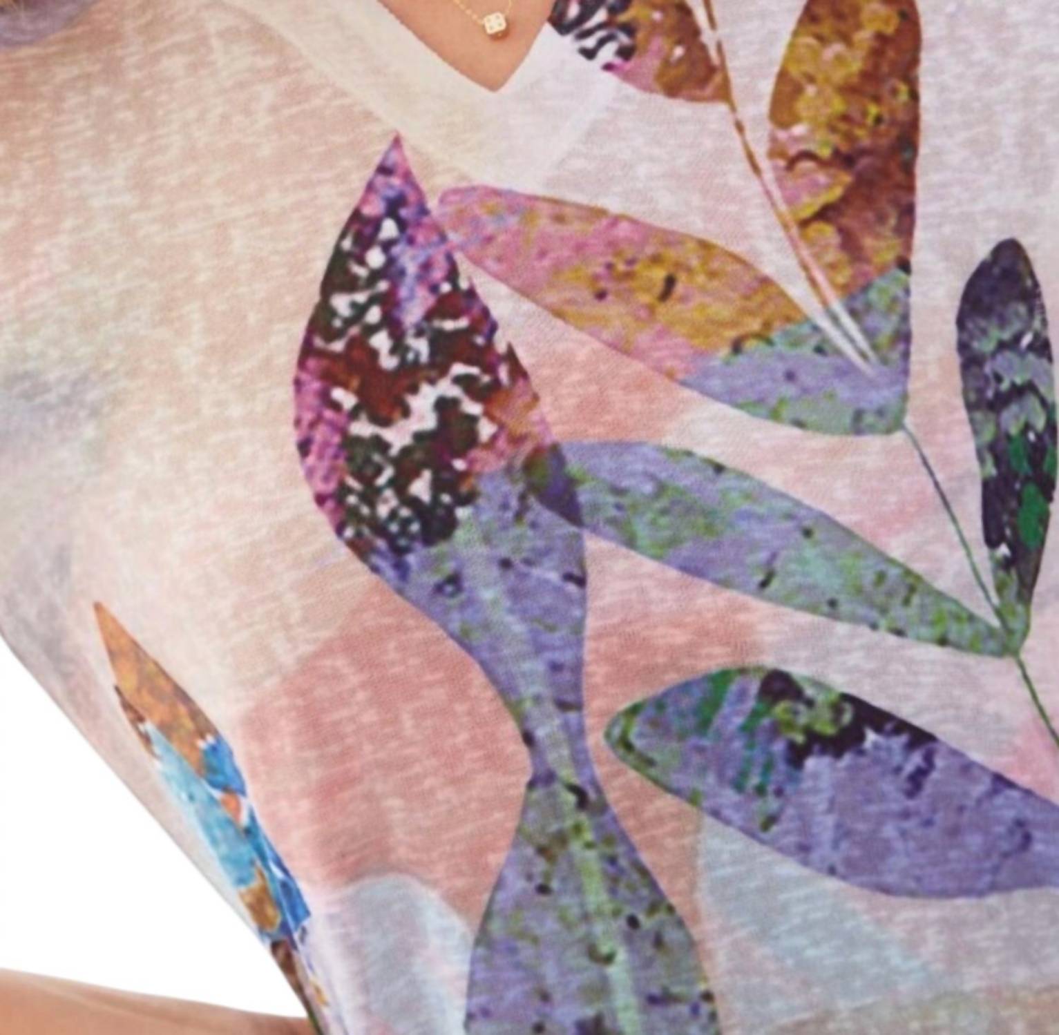 Fdj - Printed Long Sleeve Notch Neck Top
