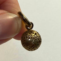 Story Jewellery - Women's Floral Round Dangle Charm