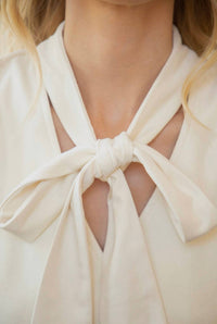 Voy - Sweetheart Tie Front Neck Suede Top