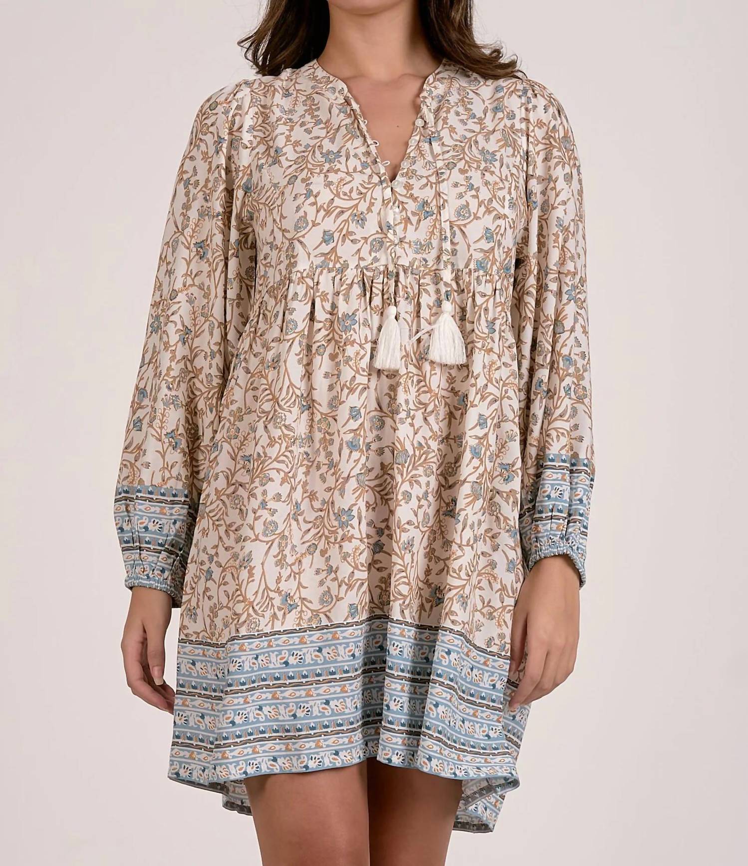 Elan - V-neck Long Sleeve Dress
