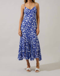 Sugarlips - Hagny Pleated Midi Dress