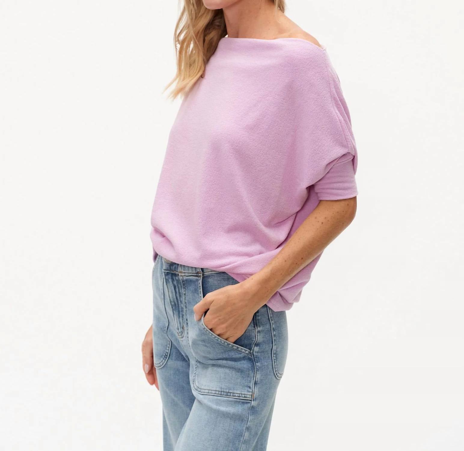 Six/Fifty - anywhere top