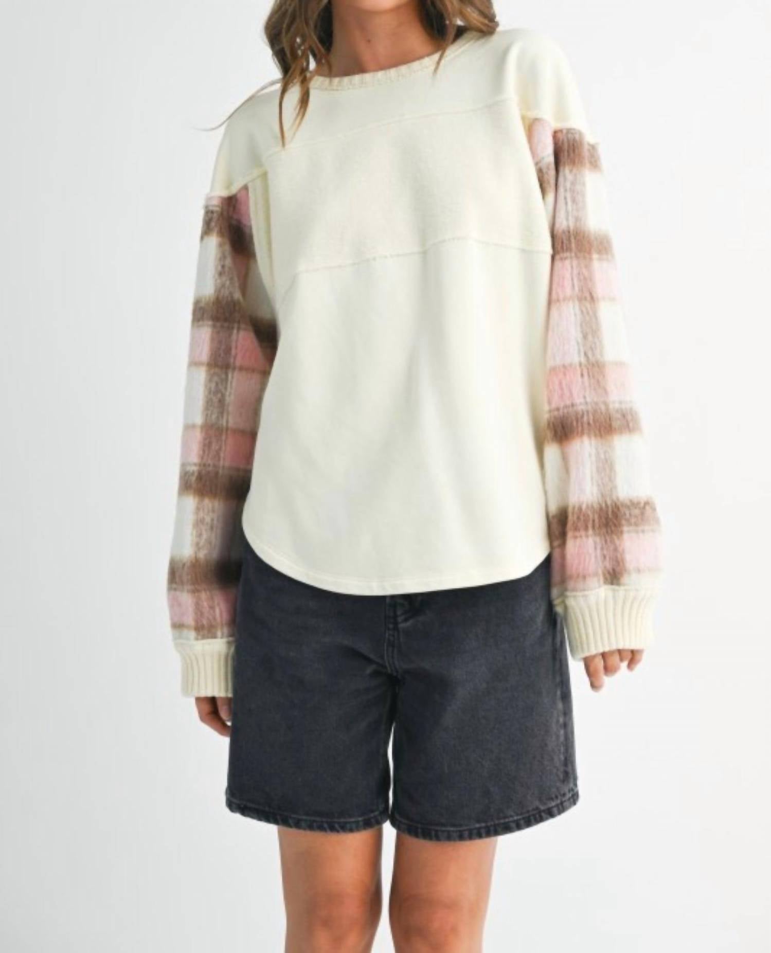 Amie & Co - REBECCA PLAID PULLOVER