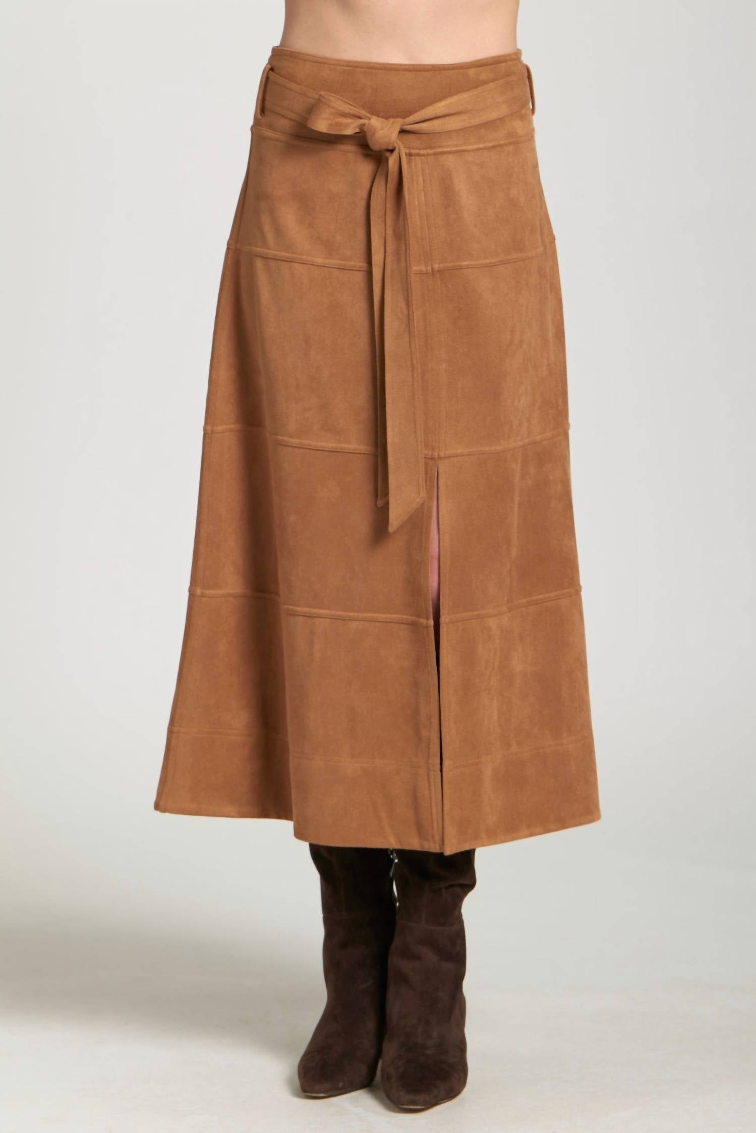 Apny - Guess Who Is Home Skirt