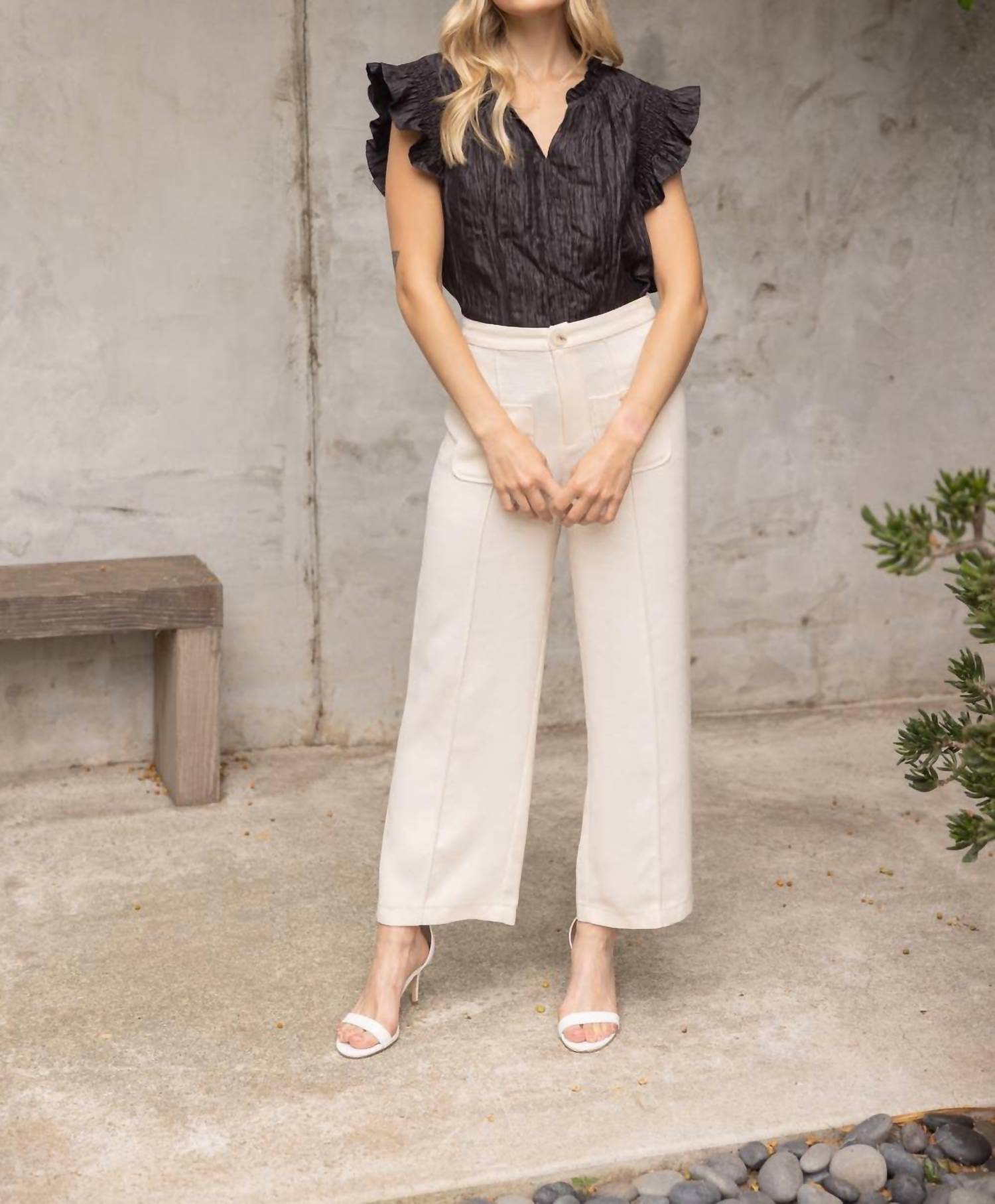 Voy - Smocked Ruffle Sleeve Crinkle Textured Top