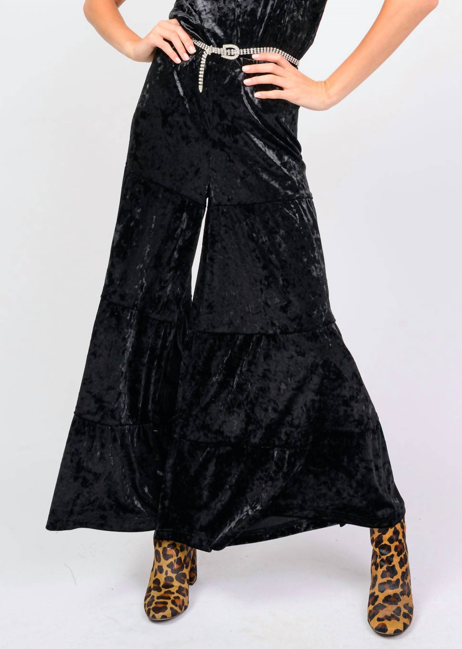 Ivy Jane - Tiered Velvet Pants
