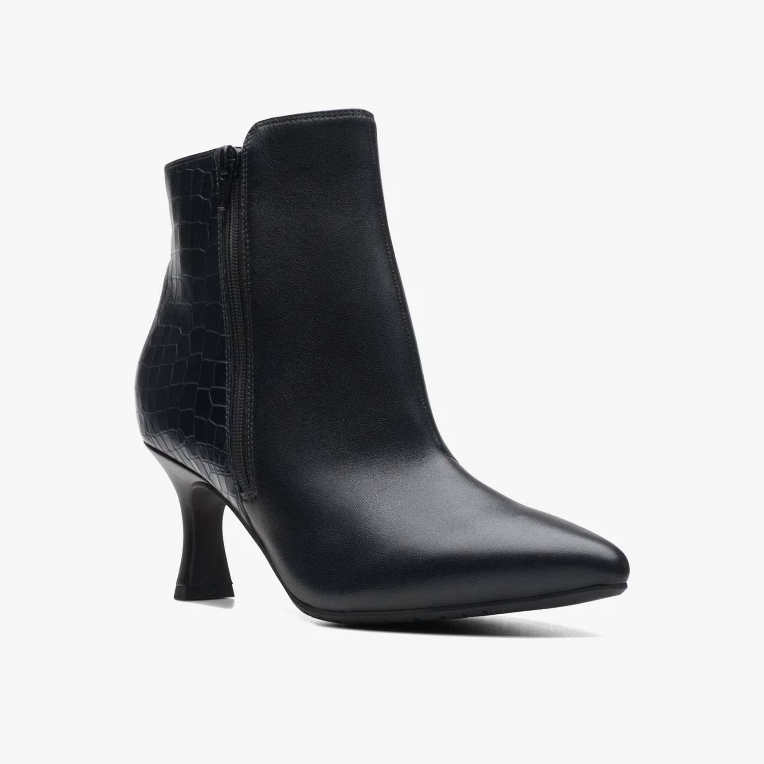 Clarks - Women's Kataleyna Glow Pointed Ankle Boots