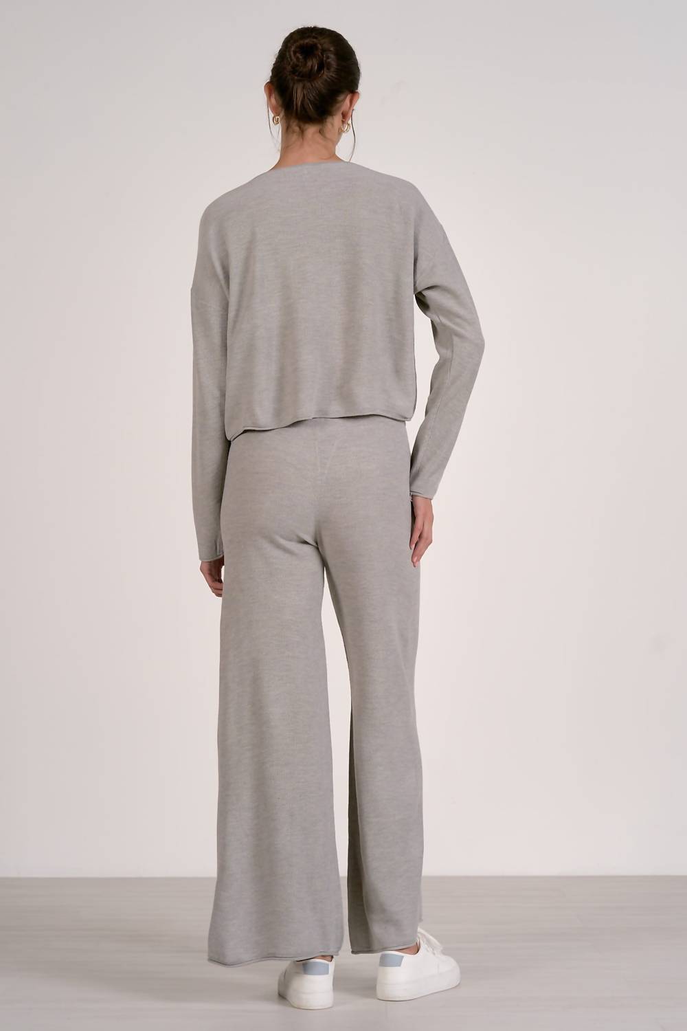 Elan - Crew Sweater