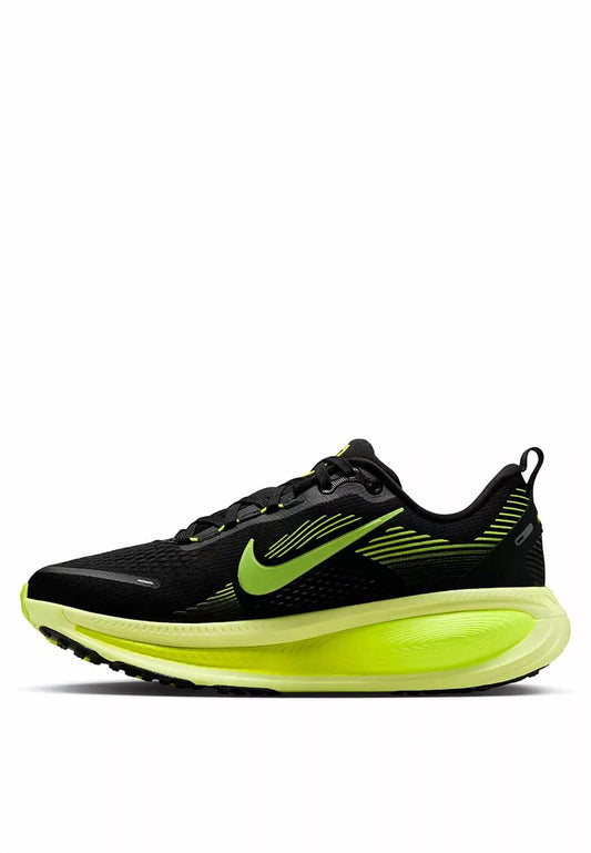 Nike - Women's Vomero 18 Sneakers