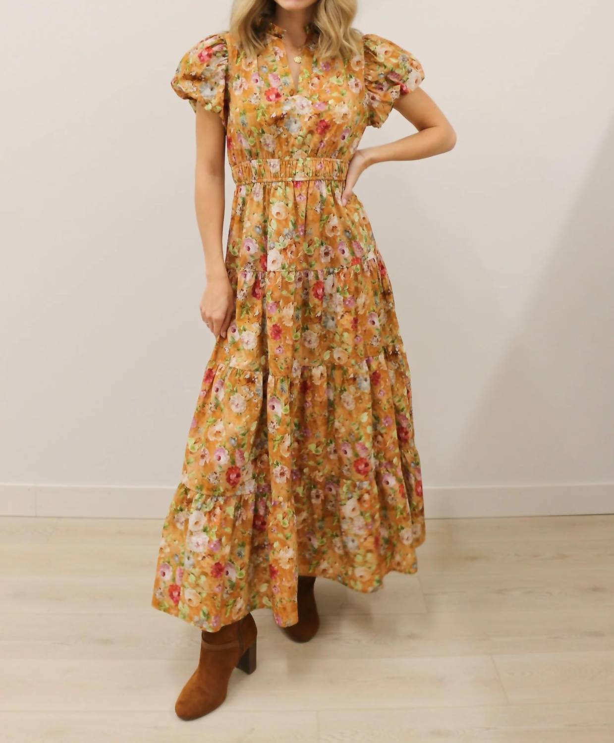 Entro - Vintage Bloom Floral Print Tiered Midi Dress