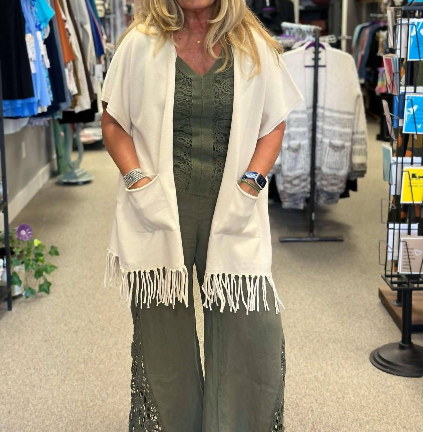 Esqualo - Pocket Fringe Poncho