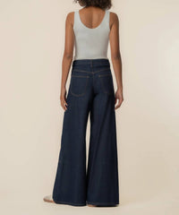 KUT FROM THE KLOTH Blake High Rise Slouchy Wide Straight Jeans in marketable wash - women's jeans - detail view