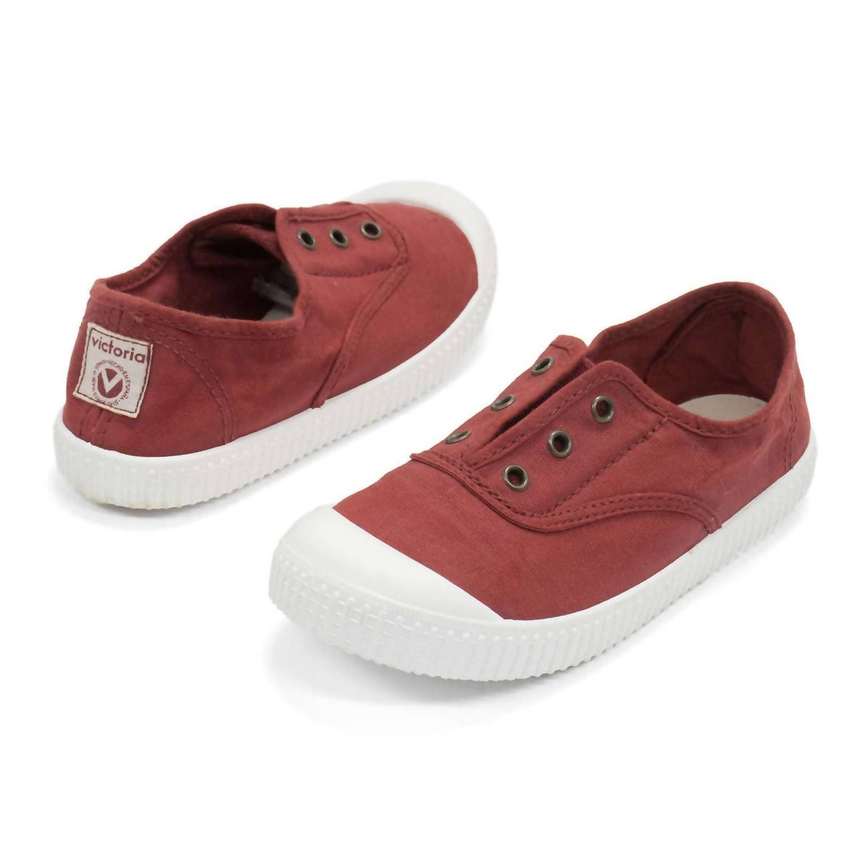 Victoria - Boy's 1915 Inglesa Slip-on Canvas Shoes