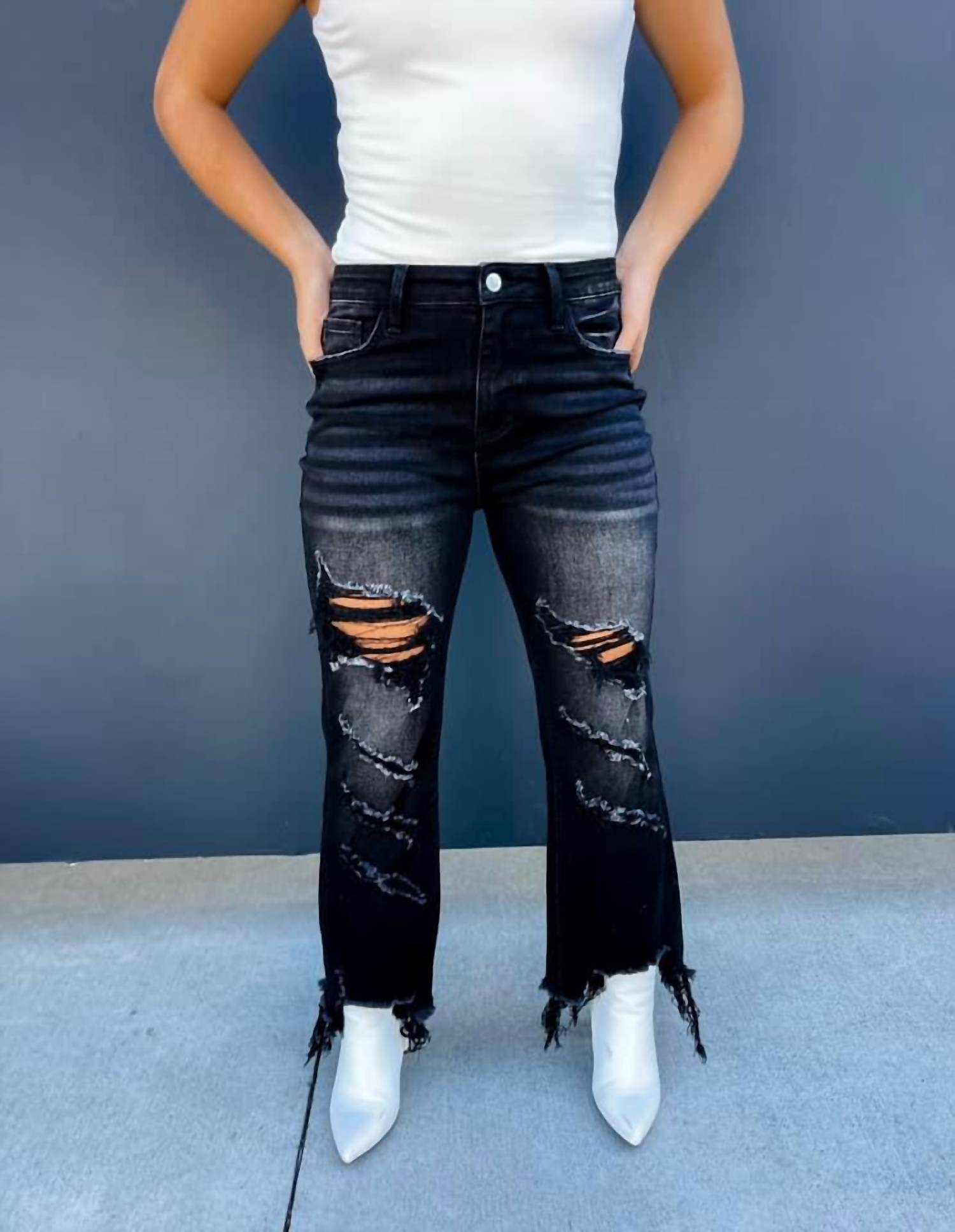 Blakely - Urban Distressed Crop Jeans