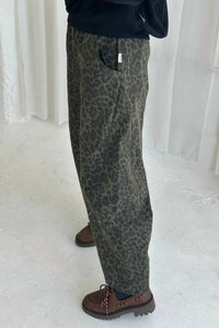 Le Bon Shoppe - Arc Curved & Cropped Pants