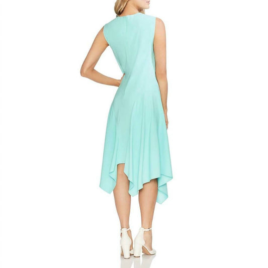 Vince Camuto - Asymmetric Shift Midi Dress