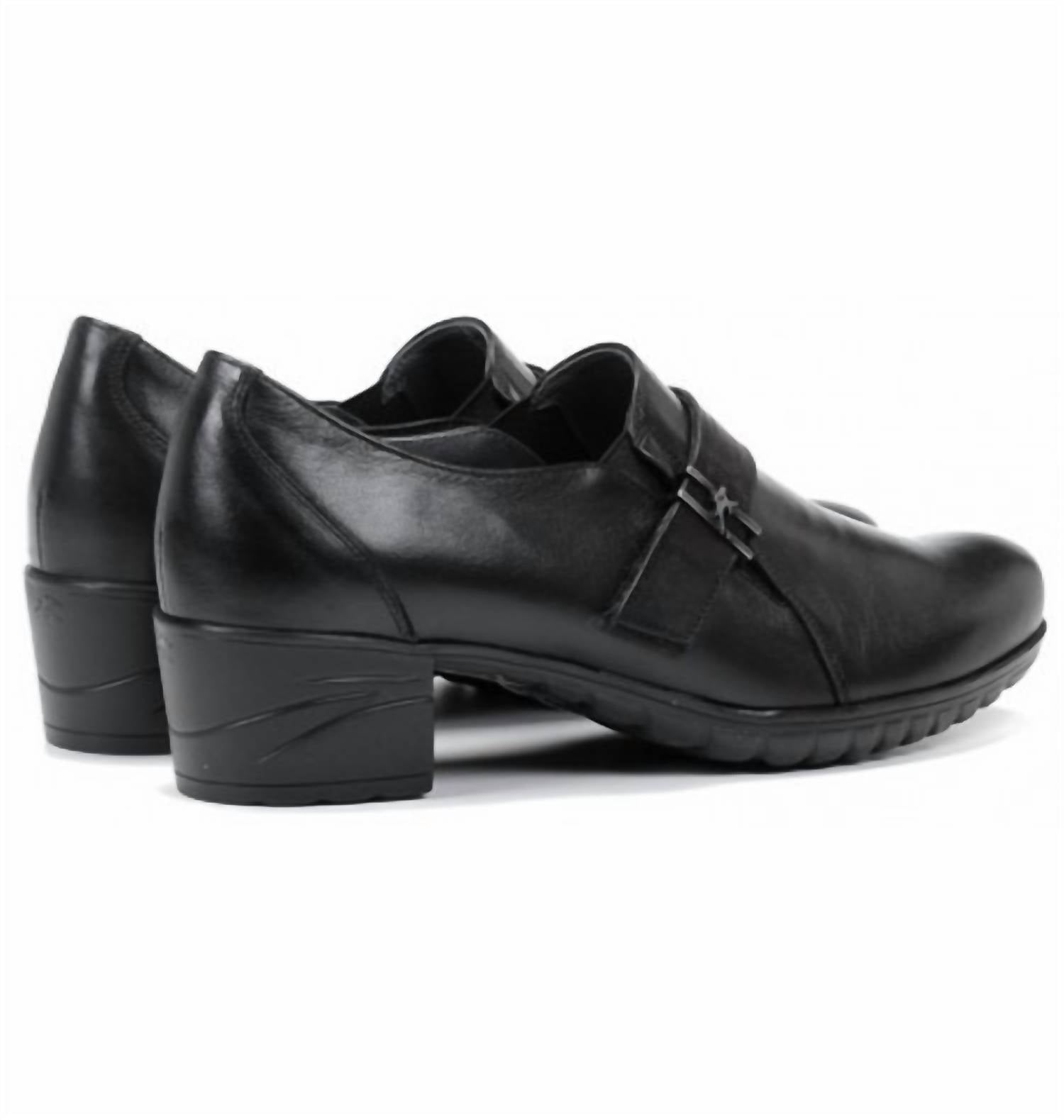 Dorking By Fluchos - Women's Charis Shoes