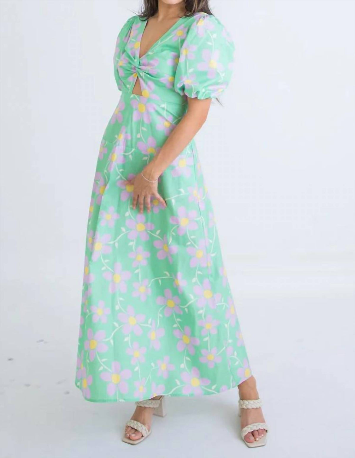 Karlie - Daisy V-neck Keyhole Maxi Dress