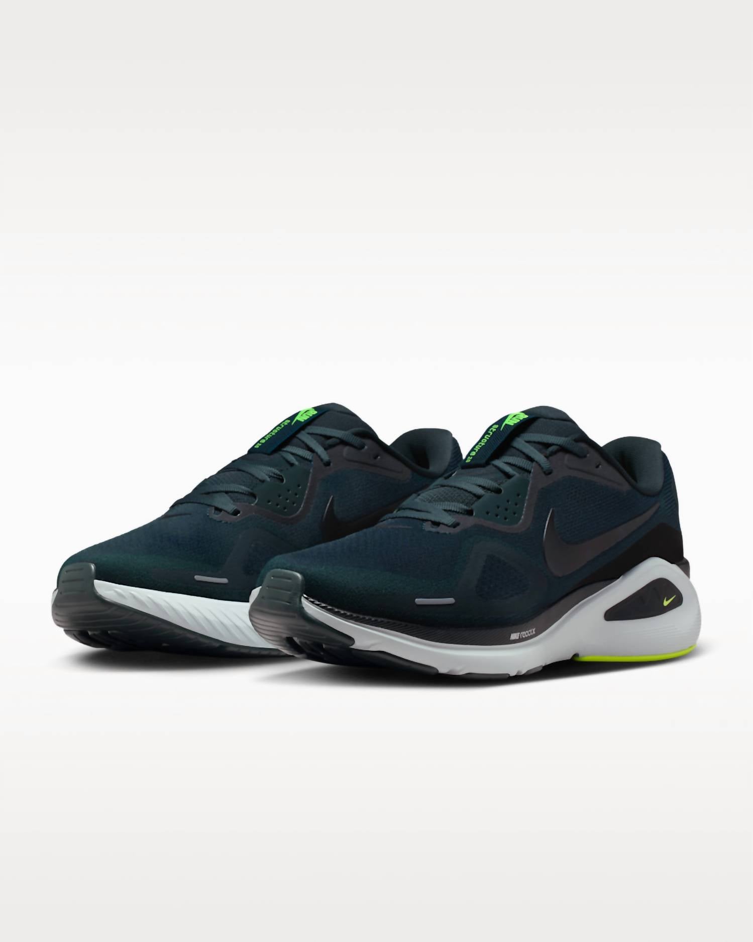 Nike - Men's Structure 26 Road Running Shoes