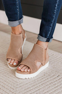 Very G - Women's Amy Platform Sandals