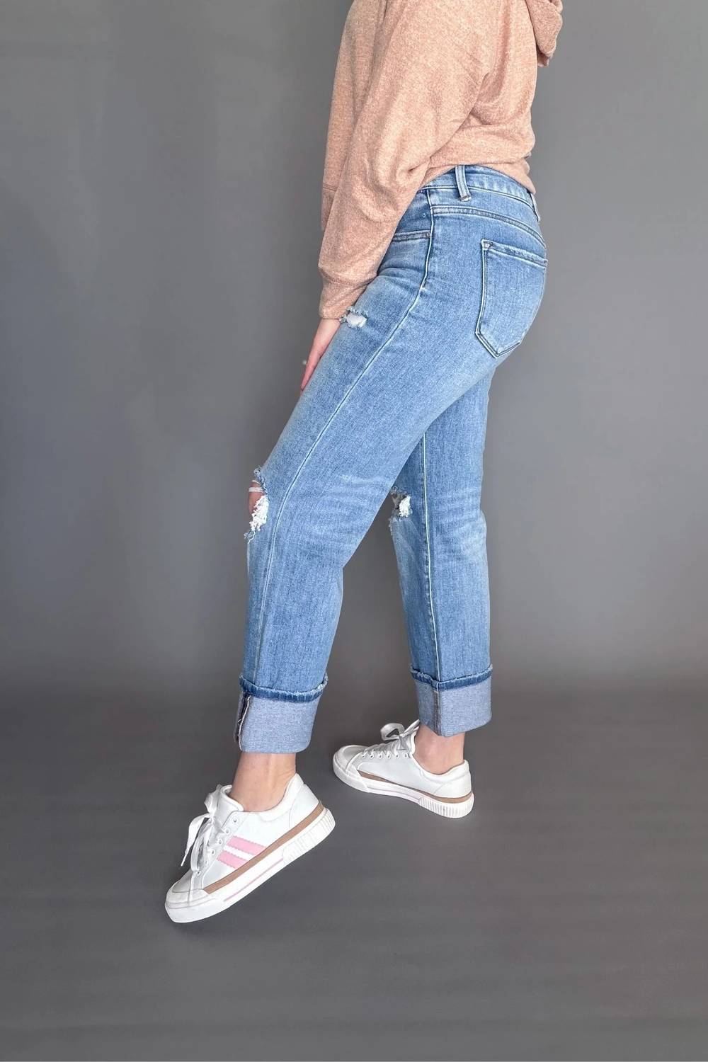Risen - Lili Mid-rise Straight Crop Jeans