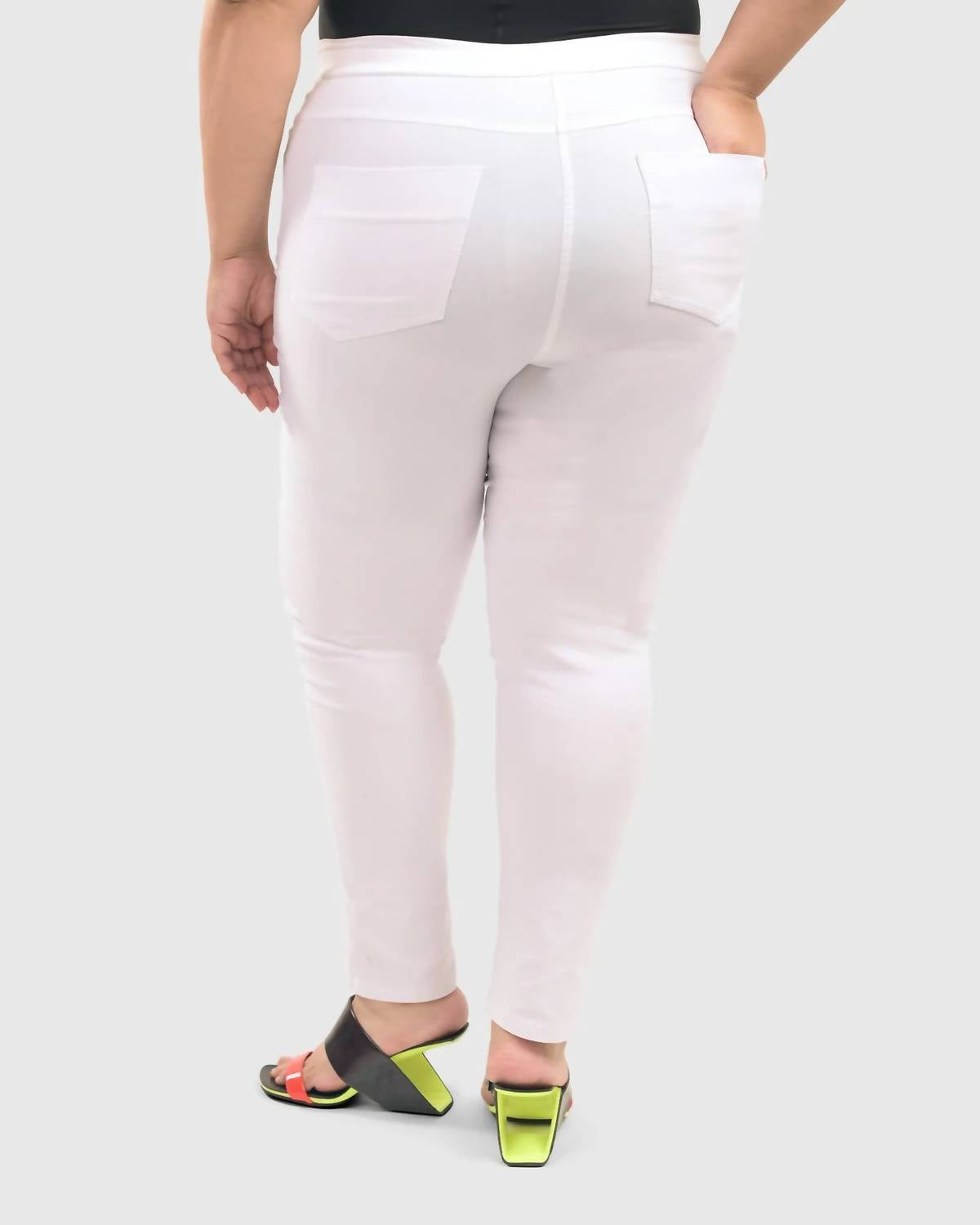 ALEMBIKA Perfect Skinny Jeans - Plus in white - women's jeans - alternate view