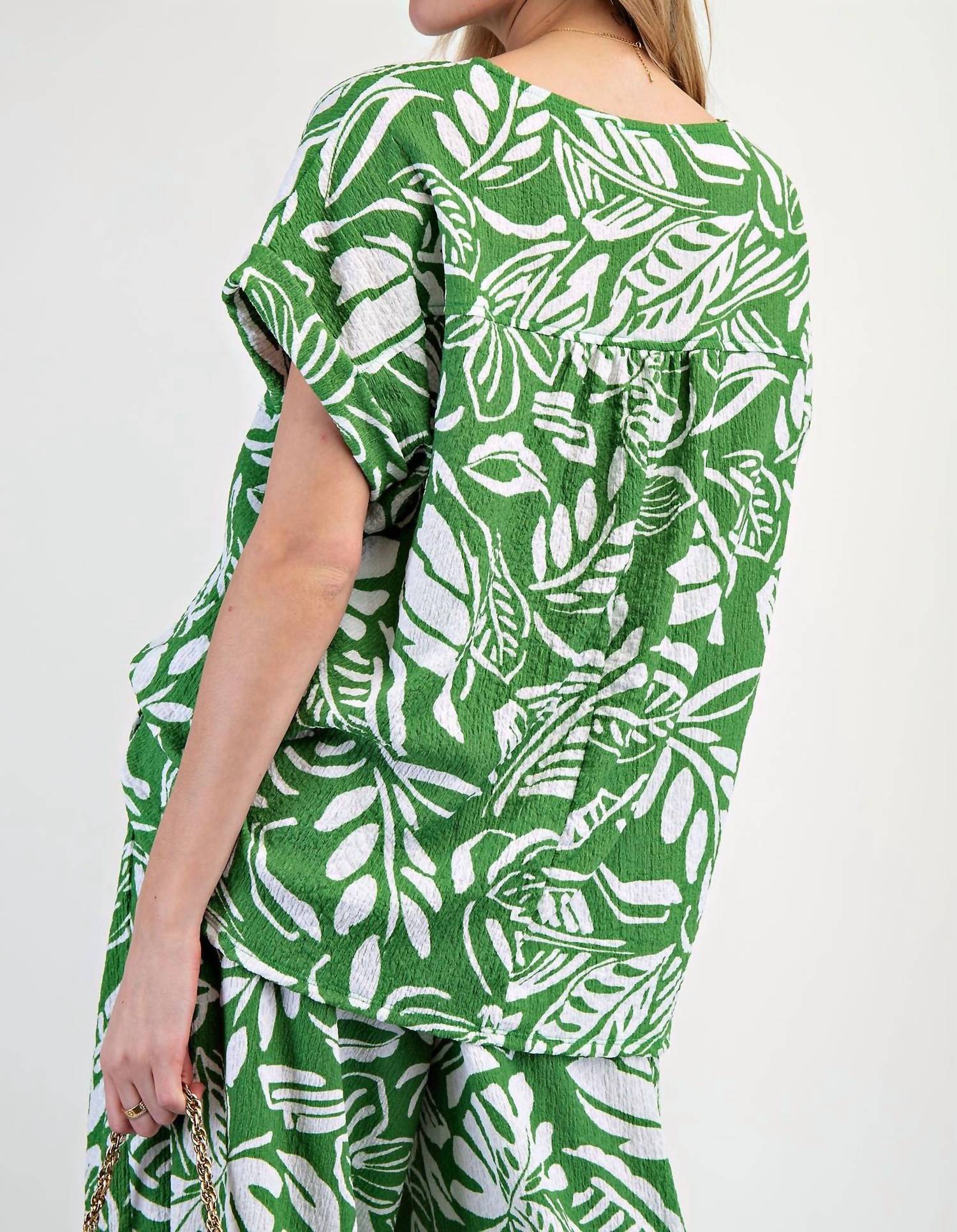 Easel - Tropical Popcorn Knit Top - Plus
