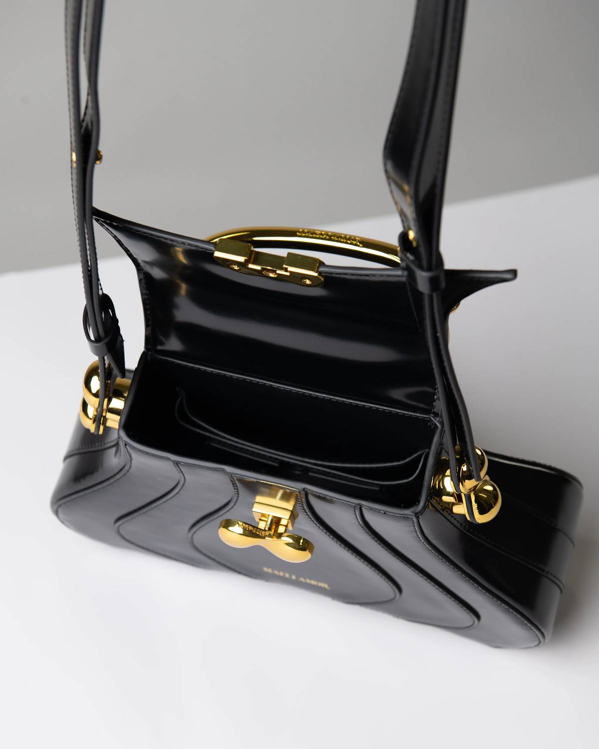 Maeli Amor - Women's Tutu Handbag