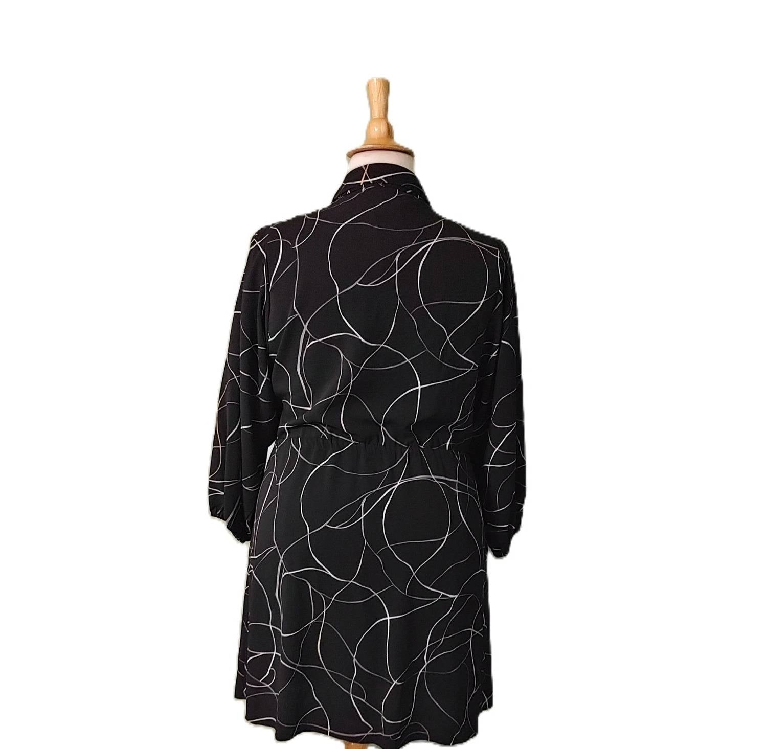 City Chic - Plus Size Relaxed Print Tie Dress